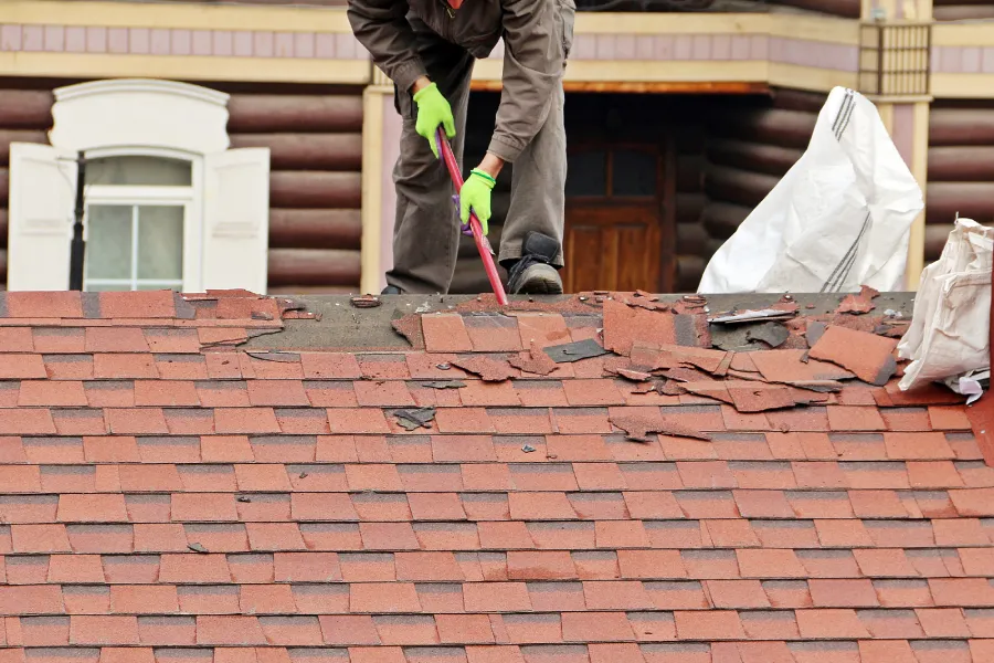 How Roof Repair Services Enhance Your Homes Energy Efficiency in Costa Mesa, CA How Roof Repair Services Enhance Your Homes Energy Efficiency in Costa Mesa, CA